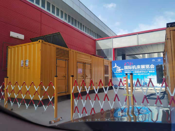 静安出租发电机-柴油发电机和汽油发电机哪个更好一些？