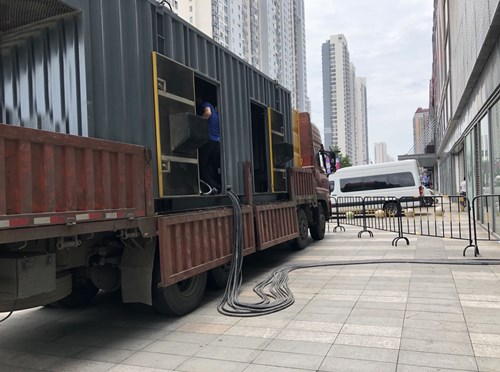 静安冷却液不足的情况下如何检查柴油发电机组？