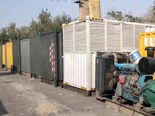 静安200KW柴油发电机机组每小时油耗是多少?